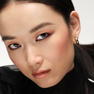 how to enhance your eye color bobbi brown cosmetics